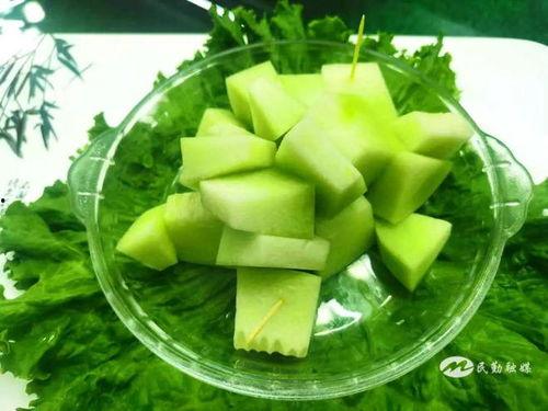 孕中期吃蜜瓜,营养美味两不误