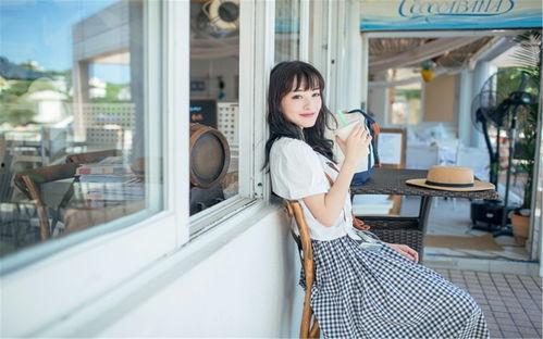 吃瓜少女魏伟