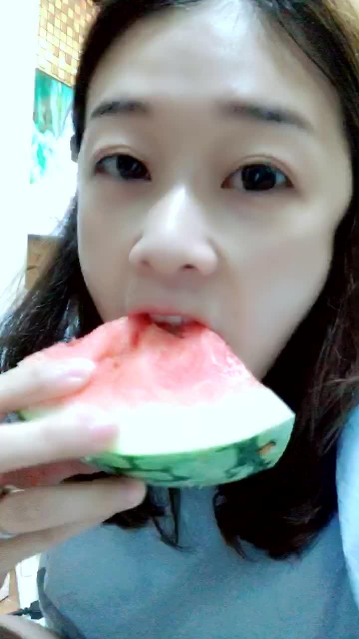 大金姐吃瓜,揭秘娱乐圈幕后真相