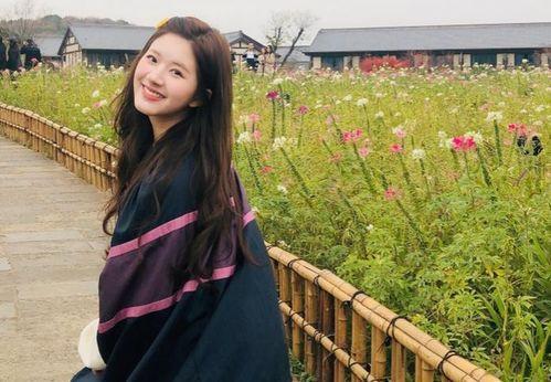 吃瓜女主合集